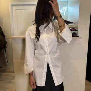 Chemise blanche épaulettes