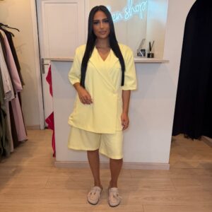 ENSEMBLE BERMUDA JAUNE